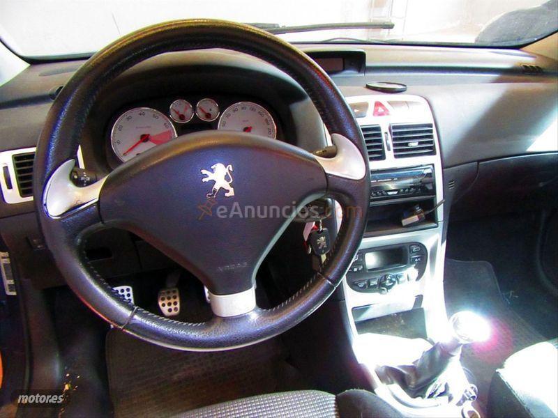 Peugeot 307 CC 2.0 16v de 2004 con 185.269 Km por 1.690 EUR. en Toledo