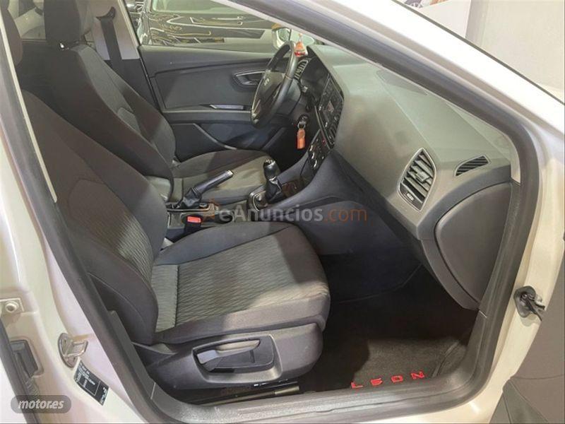 Seat Leon ST 1.6 TDI 105cv StSp Reference Plus de 2014 con 137.000 Km por 7.990 EUR. en Madrid