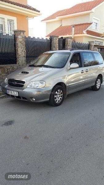 Kia Carnival 2.9 CRDi LX de 2003 con 175.000 Km por 2.200 EUR. en Madrid