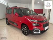 Citroen Berlingo Talla M PureTech 110 SS 100 ANOS de 2019 con 25.000 Km por 19.500 EUR. en Pontevedra
