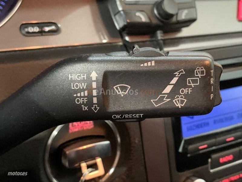 Volkswagen Passat Variant 1.9 TDI 105cv Advance de 2008 con 287.208 Km por 5.600 EUR. en Sevilla