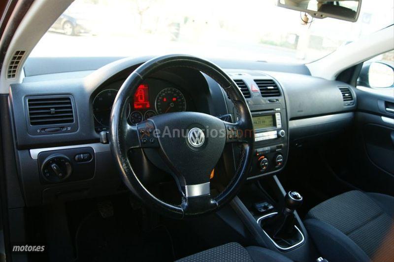 Volkswagen Golf Variant 1.9 TDI 105cv Advance de 2008 con 379.800 Km por 3.500 EUR. en Murcia