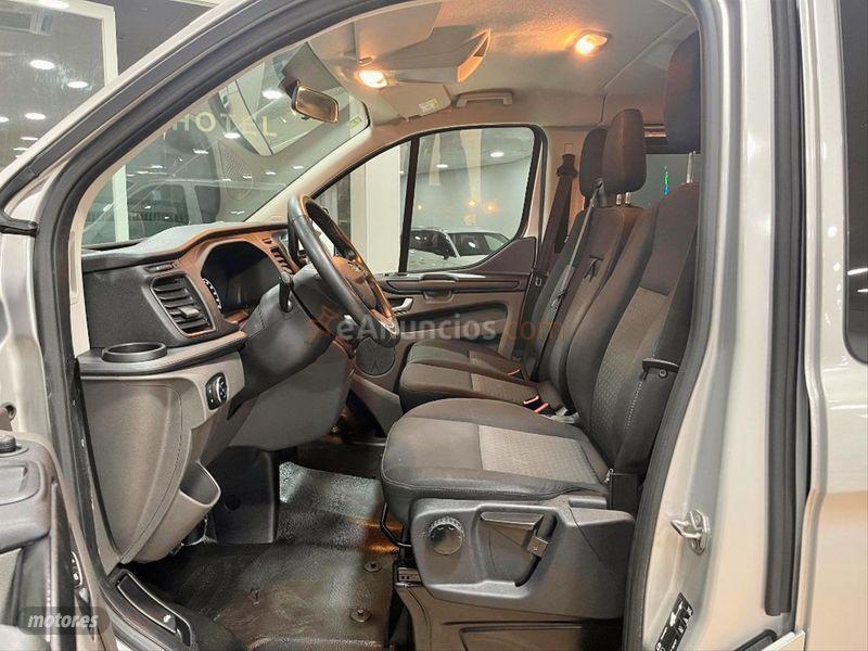 Ford Tourneo 2.0 TDCI 96kW 130CV L1 Trend de 2018 con 48.000 Km por 25.990 EUR. en Lleida