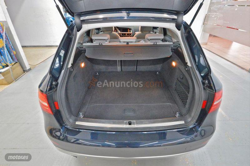 Audi A4 Allroad Quattro 2.0 TDI clean d 190 S tron quat Advanced de 2015 con 179.000 Km por 18.900 EUR. en Barcelona