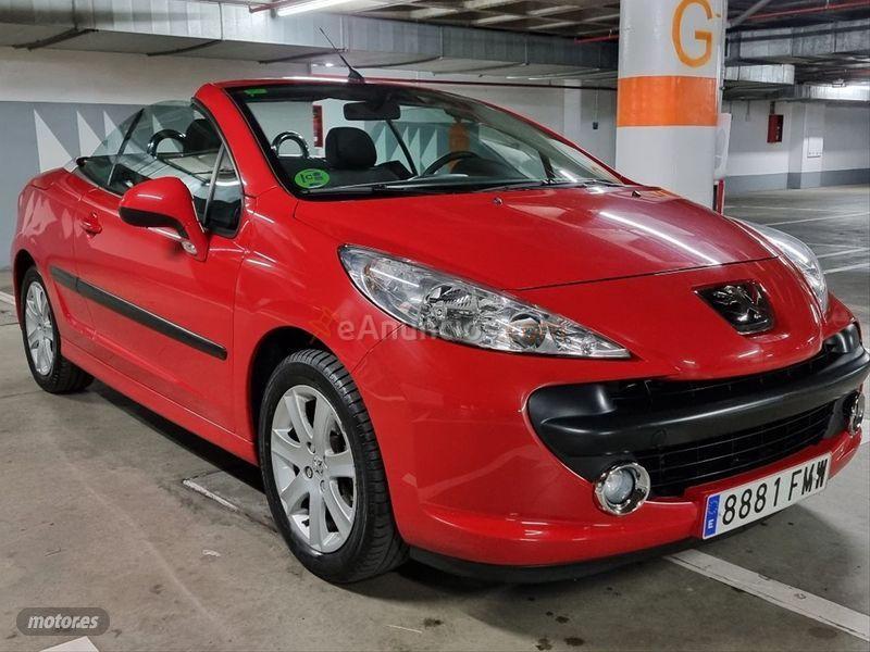 Peugeot 207 CC 1.6 VTi 16v 120 de 2007 con 50.000 Km por 5.999 EUR. en Madrid