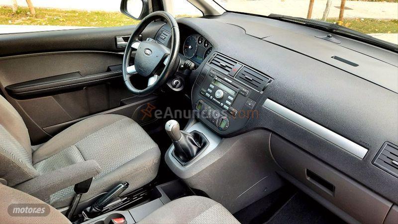 Ford Focus C-Max 1.6 Trend de 2005 con 110.000 Km por 2.999 EUR. en Barcelona