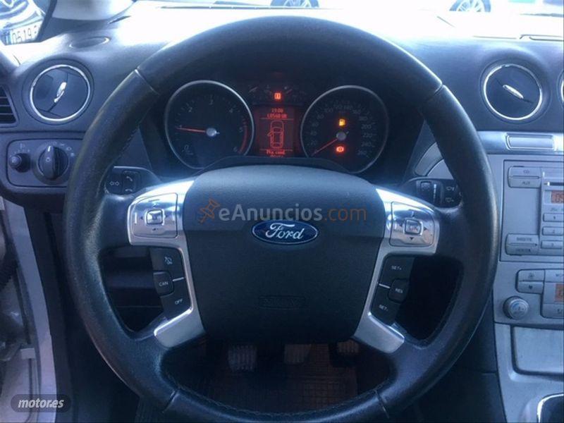 Ford S-Max 2.0 TDCi Titanium de 2006 con 270.000 Km por 4.900 EUR. en Madrid