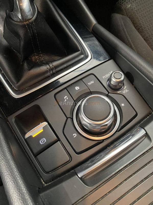 Mazda 3 Black Tech Edition