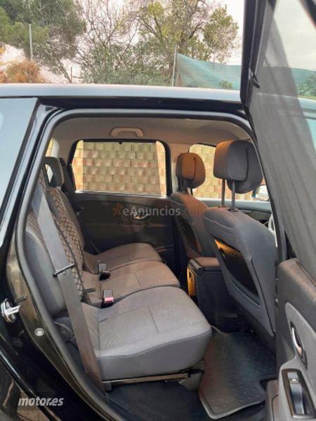 Renault Scenic Emotion dCi 95 eco2 de 2011 con 142.000 Km por 7.000 EUR. en La Rioja