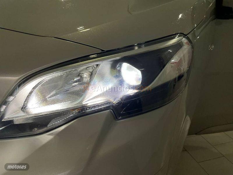 Peugeot Traveller Active BlueHDi 110KW 150CV Standard de 2018 con 102.000 Km por 28.900 EUR. en Pontevedra