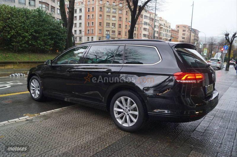 Volkswagen Passat Advance 2.0 TDI 110kW150CV DSG Variant de 2018 con 98.000 Km por 23.600 EUR. en Vizcaya
