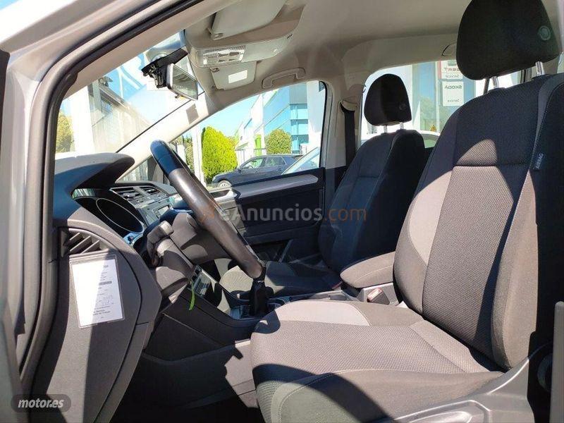 Volkswagen Touran Business 1.6 TDI 85kW 115CV de 2018 con 135.365 Km por 17.900 EUR. en Sevilla