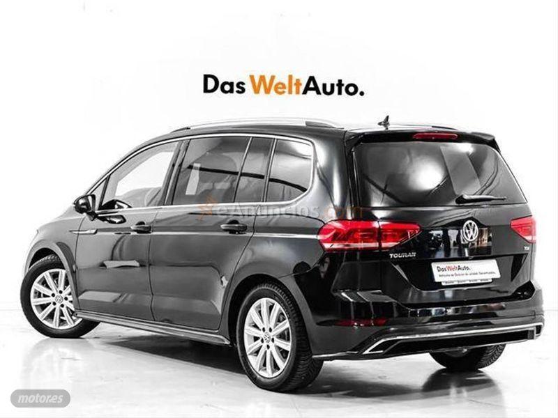 Volkswagen Touran Sport 1.6 TDI SCR 115CV BMT DSG de 2016 con 102.000 Km por 23.980 EUR. en Lleida