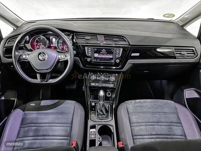 Volkswagen Touran Sport 1.6 TDI SCR 115CV BMT DSG de 2016 con 102.000 Km por 23.980 EUR. en Lleida