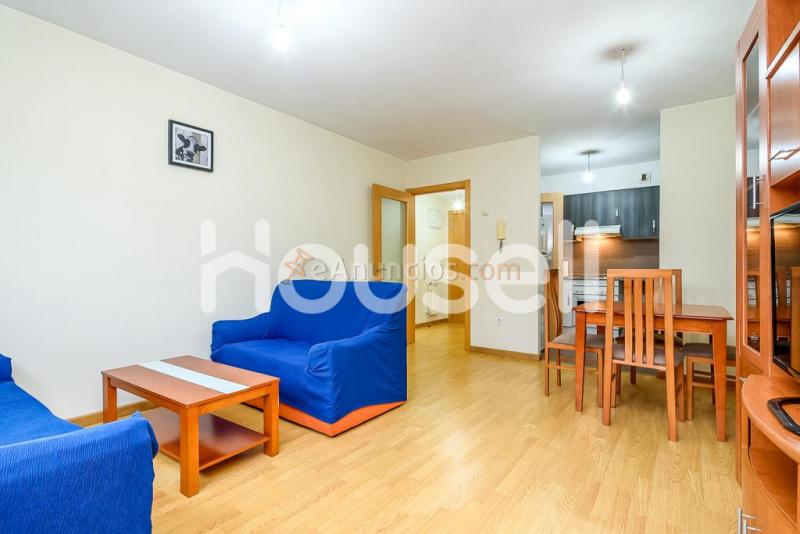 Piso en venta de 82m en Calle Joaquín García Caveda, 33300 Villaviciosa (Asturias)