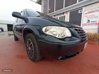 Chrysler Voyager SE 2.5 CRD de 2005 con 110.000 Km por 4.500 EUR. en Zaragoza