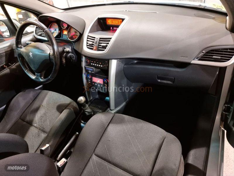 Peugeot 207 SW Sport 1.6 HDI 90 de 2009 con 238.151 Km por 3.950 EUR. en Madrid