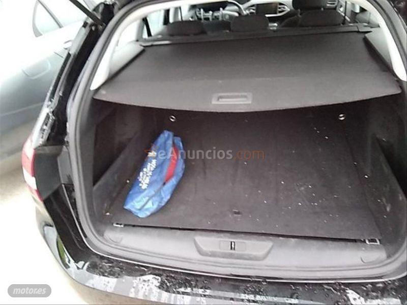 Peugeot 308 SW Business Line 1.6 BlueHDi 120 de 2015 con 60.075 Km por 10.600 EUR. en Toledo