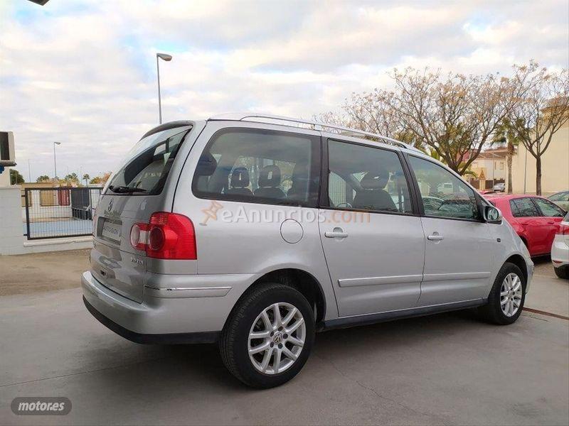 Volkswagen Sharan 2.0 TDI Advance de 2006 con 176.467 Km por 7.900 EUR. en Sevilla