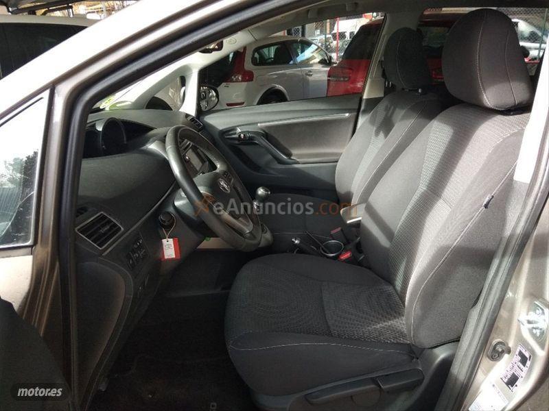 Toyota Verso 130 Advance 7pl. de 2015 con 44.000 Km por 14.990 EUR. en Barcelona