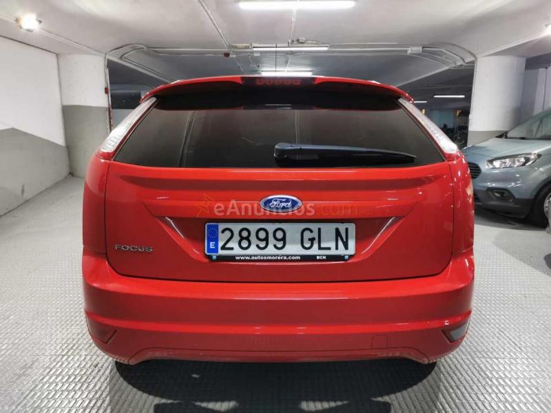 Ford Focus 1.6 Trend 100cv. Impecable Como nuevo. 