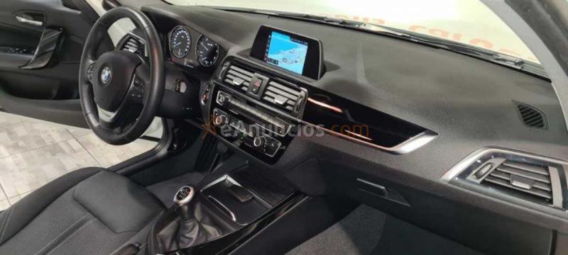 BMW Serie 1 116D 5 PUERTAS NAVEGADOR GPS-FAROS LED-SENSORES APAR T
