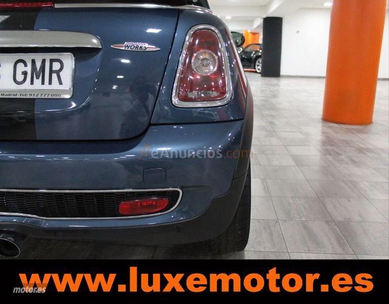 Mini Cooper John Cooper Works Cabrio de 2009 con 102.024 Km por 15.990 EUR. en Madrid
