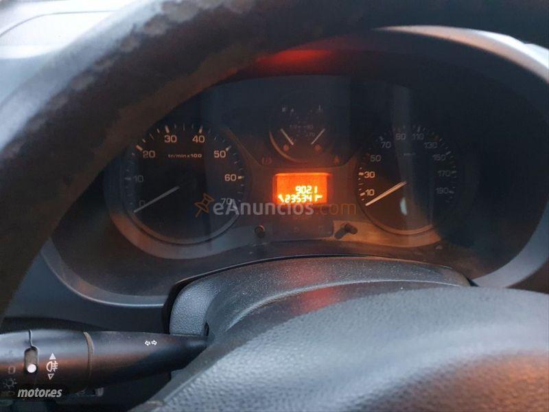Peugeot Partner Tepee Outdoor 1.6 HDi 90cv de 2009 con 235.000 Km por 6.000 EUR. en Jaen