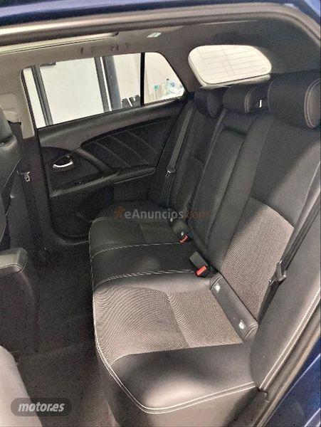 Toyota Avensis 2.0 150D EXECUTIVE TS de 2016 con 149.000 Km por 13.500 EUR. en Badajoz