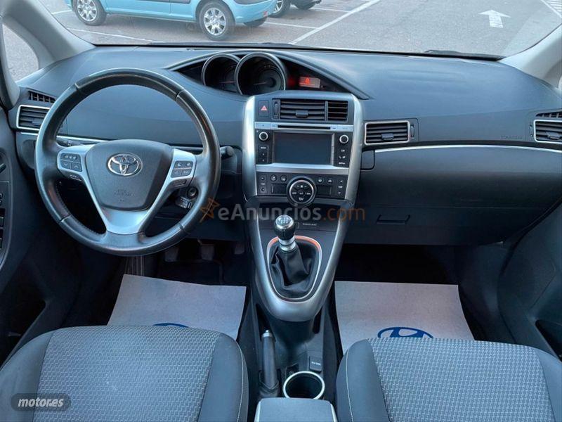 Toyota Verso 115D Comfort 5pl. de 2015 con 81.000 Km por 12.900 EUR. en Lleida