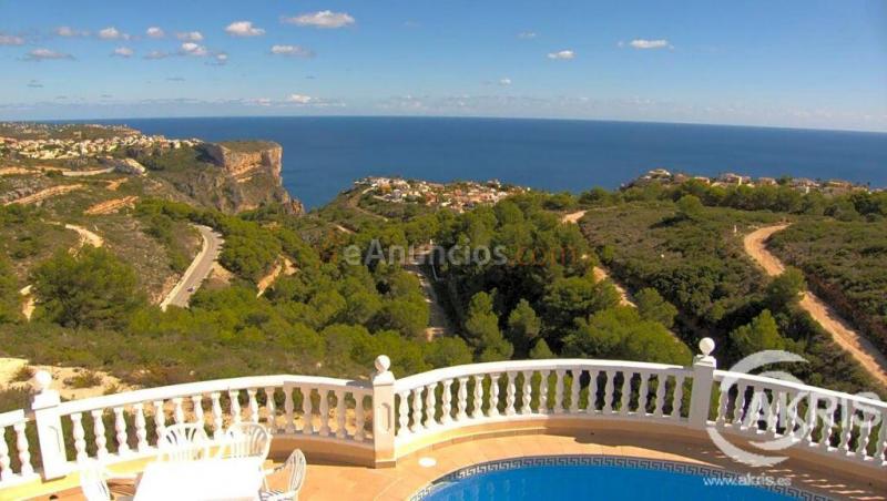 CHALET CON VISTAS EN CUMBRES DEL SOL