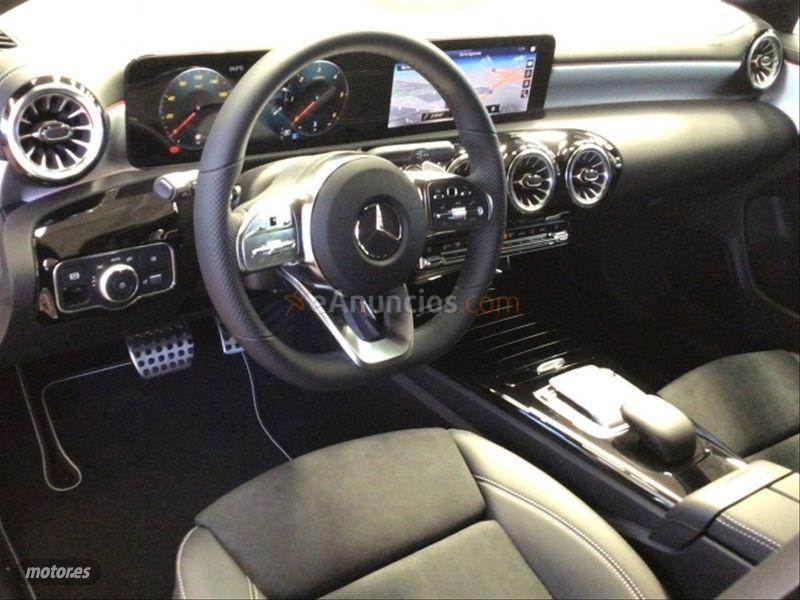Mercedes Clase CLA CLA 200 D DCT Shooting Brake de 2021 con 9.990 Km por 41.990 EUR. en Madrid