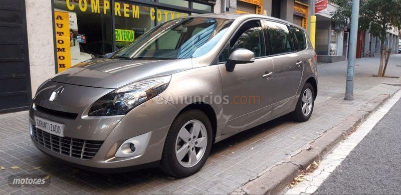 Renault Grand Scenic Dynamique TCE 130 7 plazas de 2011 con 96.000 Km por 10.600 EUR. en Barcelona