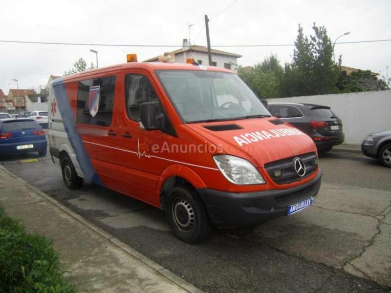 Mercedes Sprinter 315 CDI AMBULANCIA L2H1 