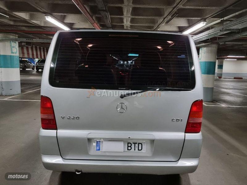 Mercedes Clase V V 220 CDI AMBIENTE de 2002 con 248.000 Km por 7.999 EUR. en Madrid