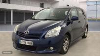 Toyota Verso 2.0 D4D Active 7pl. de 2011 con 240.000 Km por 6.300 EUR. en Madrid