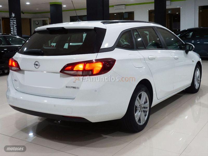 Opel Astra 1.6 CDTi SS 81kW Selective Pro ST de 2018 con 141.057 Km por 10.600 EUR. en Sevilla