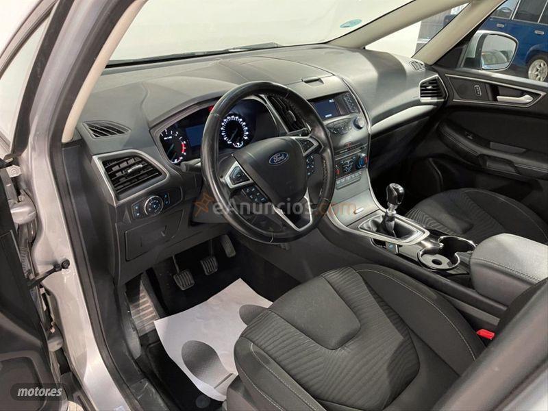 Ford S-Max 2.0 TDCi 150CV Trend de 2015 con 160.000 Km por 13.500 EUR. en Madrid