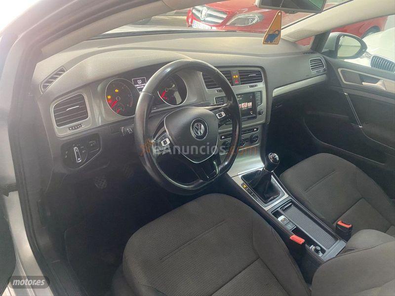 Volkswagen Golf Variant Business 1.6 TDI 110cv BM de 2015 con 169.000 Km por 9.700 EUR. en Sevilla