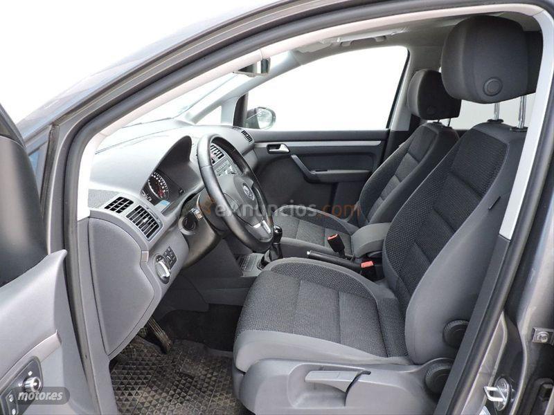 Volkswagen Touran 1.6 TDI 105cv Advance Bluemotion Tech de 2013 con 99.542 Km por 14.800 EUR. en La Rioja