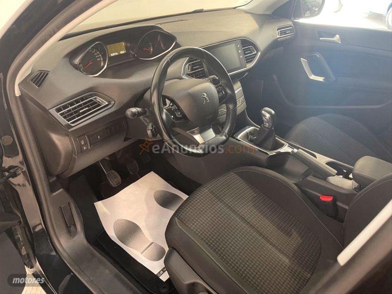 Peugeot 308 SW Active 1.6 BlueHDi 73KW 100CV de 2018 con 150.000 Km por 10.900 EUR. en Madrid