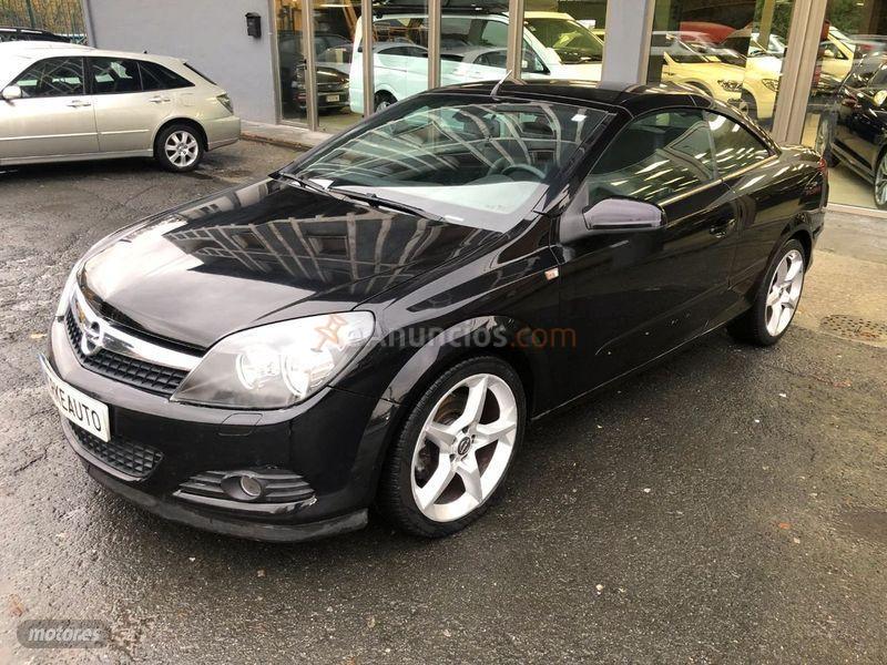 Opel Astra Twin Top 1.9 CDTi Cosmo de 2007 con 175.000 Km por 5.500 EUR. en Guipuzcoa