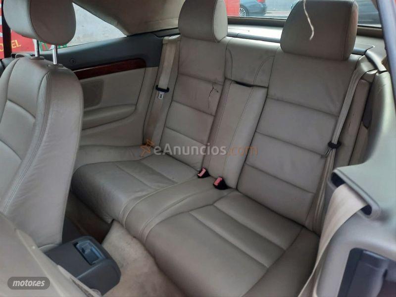 Audi A4 2.4 Cabrio de 2003 con 160.000 Km por 5.000 EUR. en Madrid