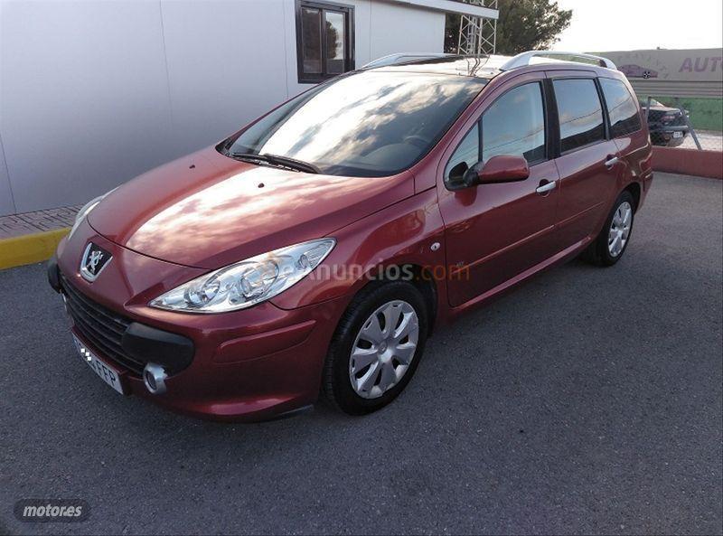 Peugeot 307 SW 1.6 HDi Pack de 2006 con 221.000 Km por 2.900 EUR. en Alicante