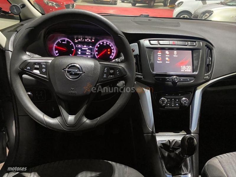 Opel Zafira 1.6 CDTi SS 120 Aniversario de 2018 con 148.000 Km por 11.990 EUR. en Madrid