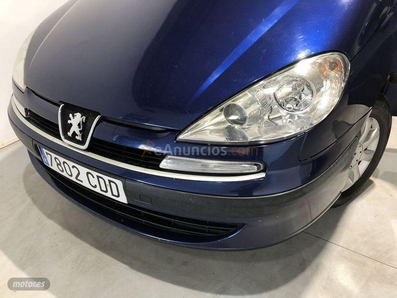 Peugeot 807 Confort 2.0 HDI 120 de 2009 con 198.340 Km por 3.900 EUR. en Badajoz
