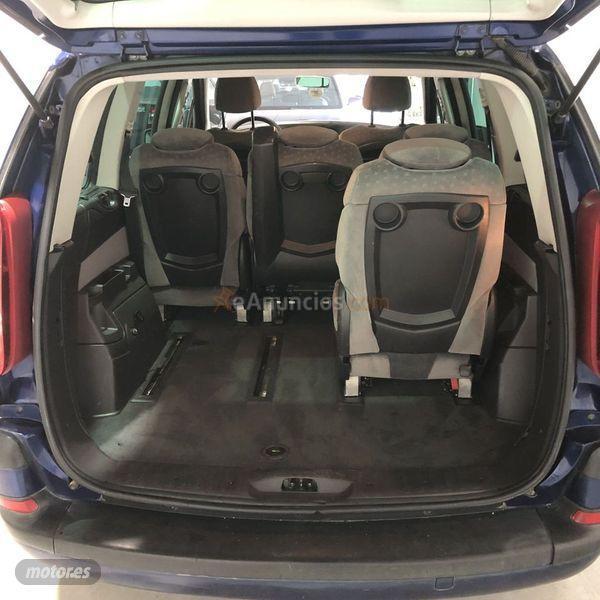 Peugeot 807 Confort 2.0 HDI 120 de 2009 con 198.340 Km por 3.900 EUR. en Badajoz