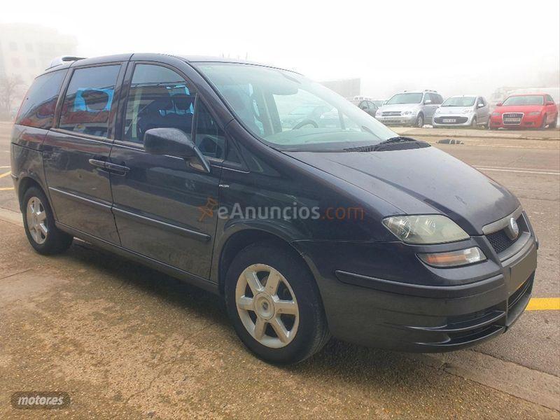 Fiat Ulysse 2.2 JTD 16v Emotion Plus de 2005 con 249.800 Km por 2.995 EUR. en Zaragoza