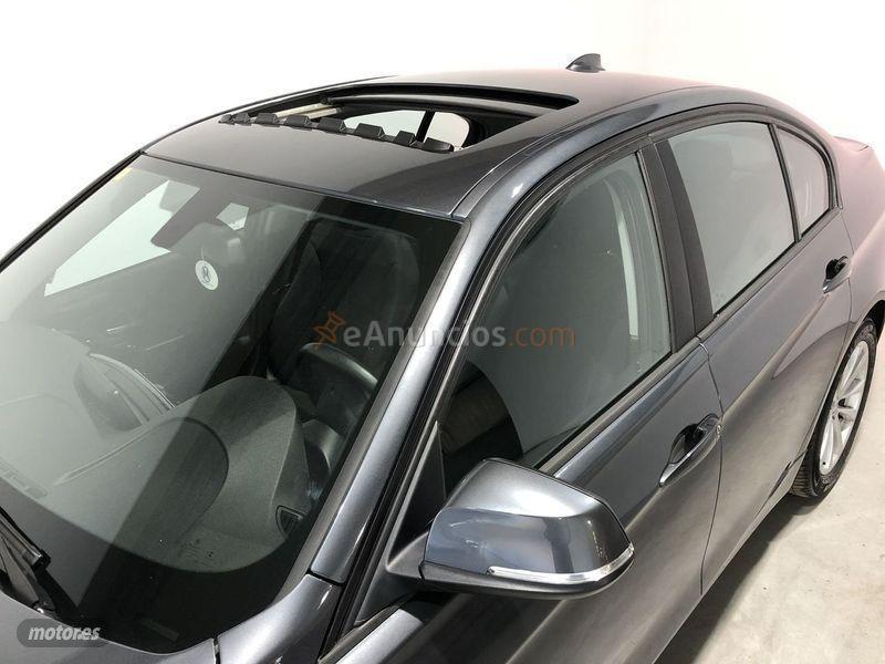 BMW Serie 3 318d Touring de 2019 con 159.710 Km por 19.900 EUR. en Badajoz