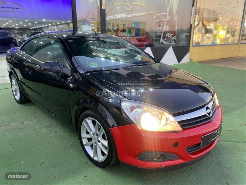 Opel Astra Twin Top 1.9 CDTi Cosmo de 2007 con 219.000 Km por 1.800 EUR. en Albacete